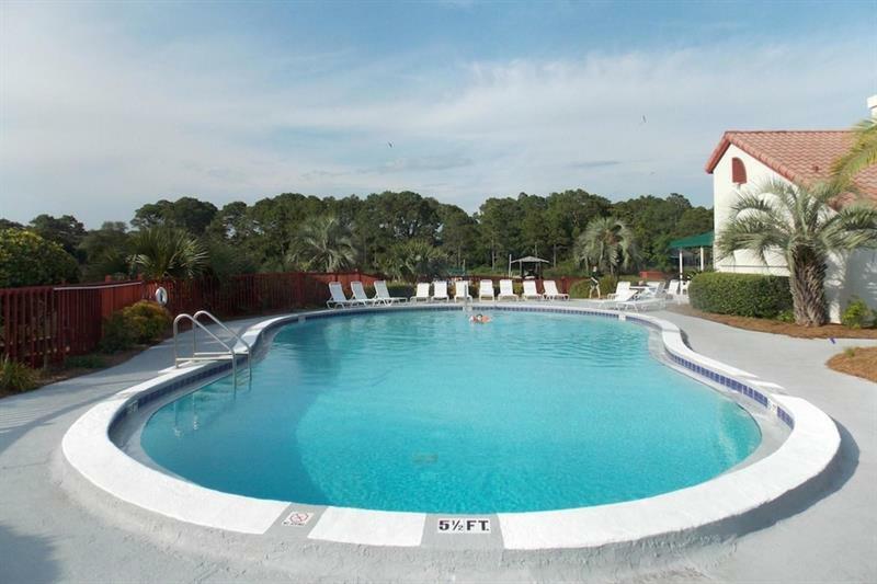 Apartment 1303a St Thomas Square *